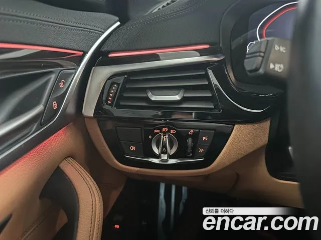 BMW 5 Series (G30) id 2949822 из Кореи 6