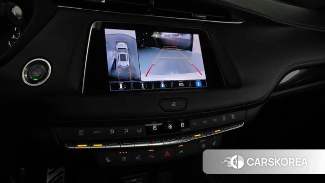 Cadillac XT4 2023 Белый из Кореи, фото 6