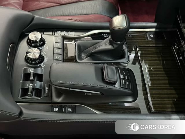 Lexus LX 2022 Зеленый из Китая, фото 6