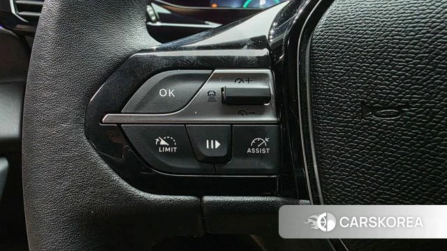 Peugeot 308 Third generation 2023 Зеленый из Кореи, фото 6