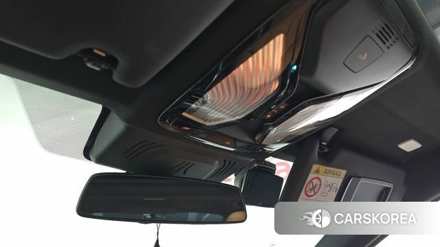BMW 3 Series (G20) 2024 Светло-серебряный цвет из Кореи, фото 6