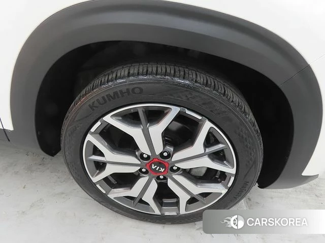 Kia Seltos 2021 Жемчужный цвет из Кореи, фото 6