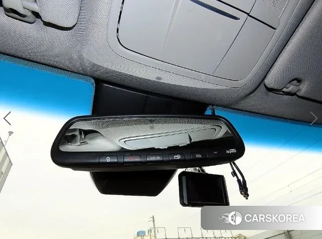 Hyundai Santa Fe TM 2018 Серебристо-серый из Кореи, фото 6