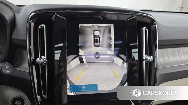 Volvo XC40 2024 Серый из Кореи, фото 6