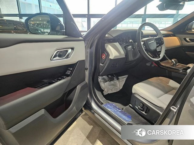 Land Rover Range Rover Velar 2026 Серебристо-серый из Кореи, фото 6