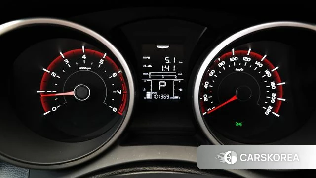 Ssangyong Tivoli Armor 2018 Белый из Кореи, фото 6