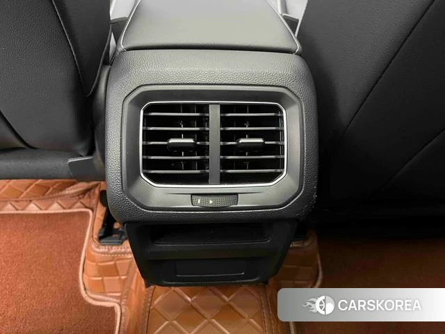 Volkswagen Tiguan L 2025 Черный из Китая, фото 6
