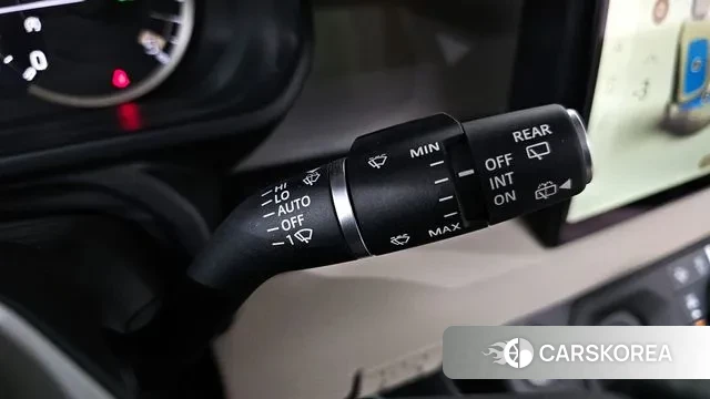 Land Rover Defender (L663) 2022 Темно-зеленый из Кореи, фото 6