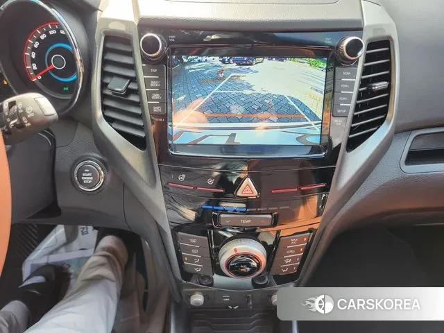 Ssangyong Tivoli Armor 2018 Белый из Кореи, фото 6