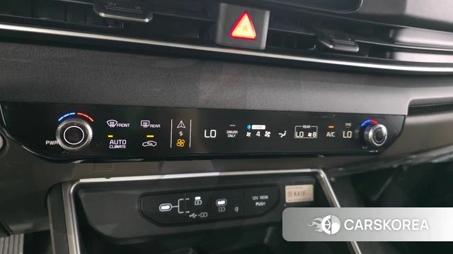 Kia The New Carnival 4th Generation 2025 Белый из Кореи, фото 6
