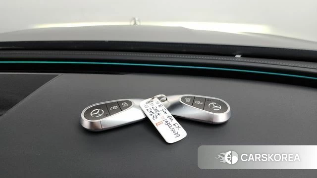 Mercedes-Benz E-Class W214 2024 Серый из Кореи, фото 6