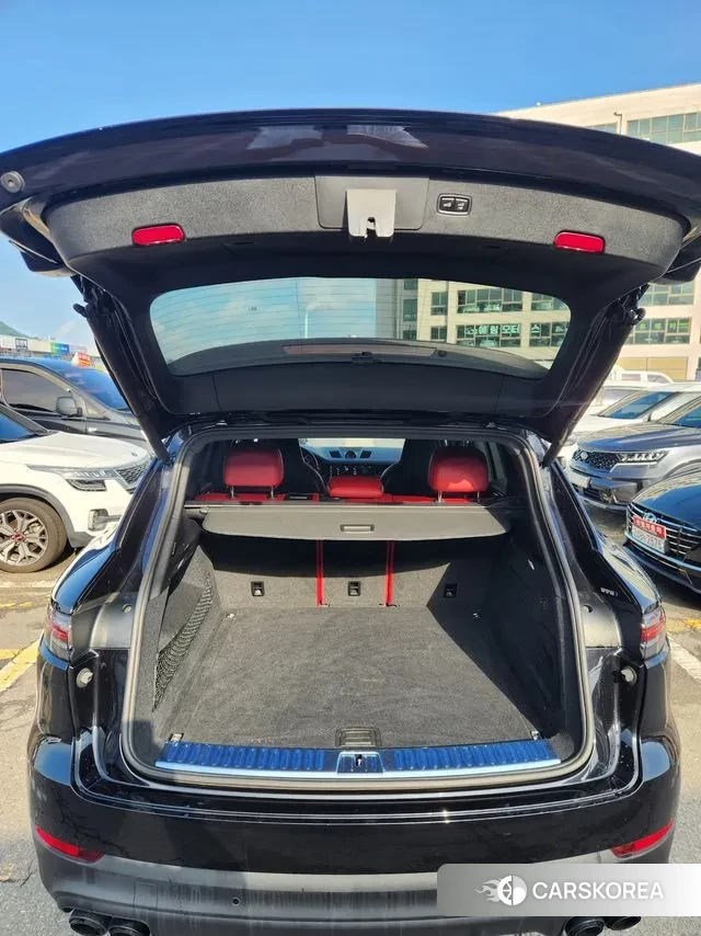 Porsche Cayenne (PO536) 2020 Черный из Кореи, фото 6