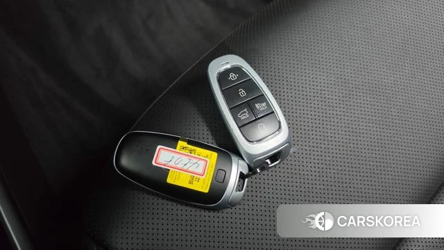 Hyundai Tucson (NX4) 2022 Серебряный из Кореи, фото 6