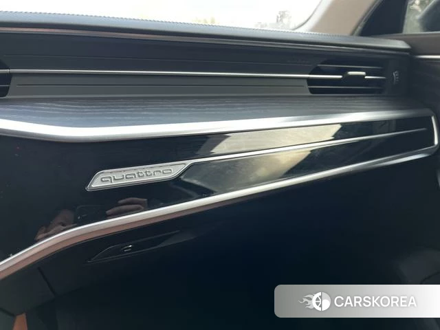 Audi A6L 2024 Черный из Китая, фото 6