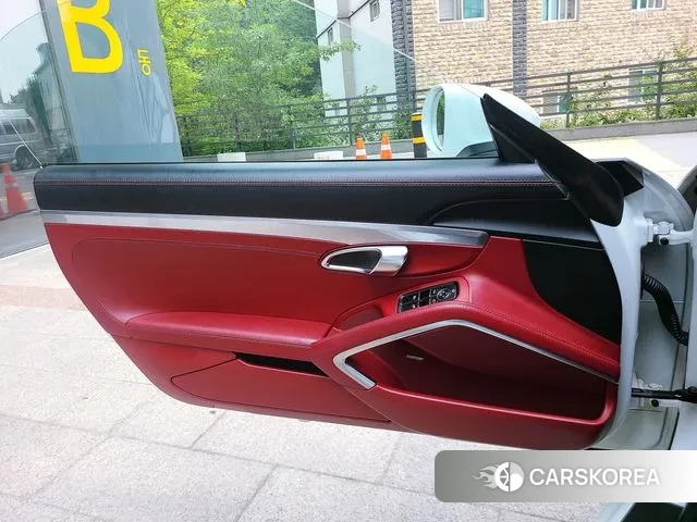 Porsche 718 Boxster 2018 Белый из Кореи, фото 6