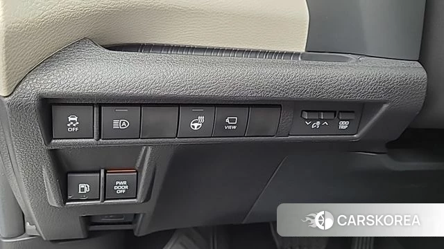 Toyota Sienna 4th Generation 2025 Белый из Кореи, фото 6