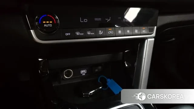 Kia Seltos 2022 Серебристо-серый из Кореи, фото 6