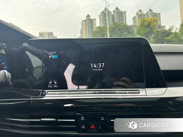 Volkswagen Golf 2022 Белый из Китая, фото 6