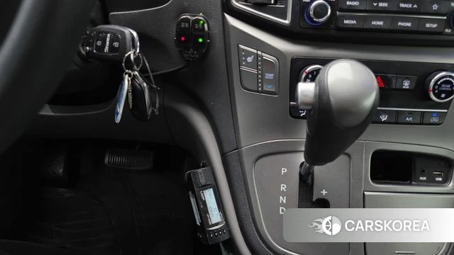 Hyundai The New Grand Starex 2021 Желтый из Кореи, фото 6