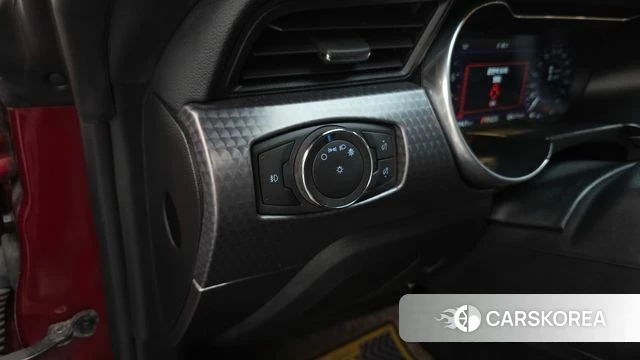 Ford Mustang 2019 Красный из Кореи, фото 6