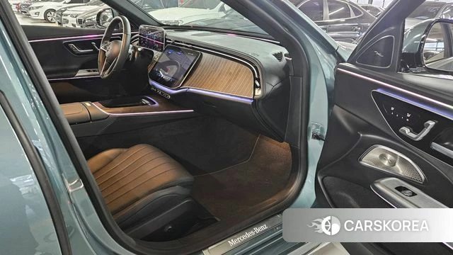 Mercedes-Benz E-Class W214 2025 Небесно-голубой из Кореи, фото 6