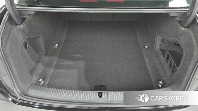 Audi A4 (B9) 2018 Черный из Кореи, фото 6