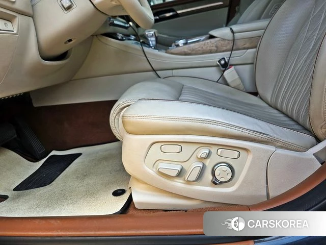 Genesis G90 2019 Черный из Кореи, фото 6