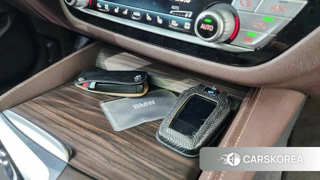 BMW 6 Series GT (G32) 2022 Черный из Кореи, фото 6