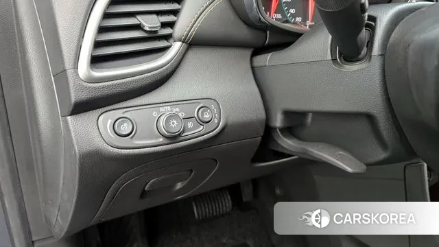 Chevrolet (GM Daewoo) The New Trax 2018 Серый из Кореи, фото 6