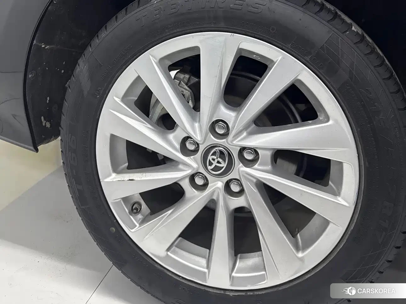 Toyota Camry 2023 Черный из Китая, фото 6