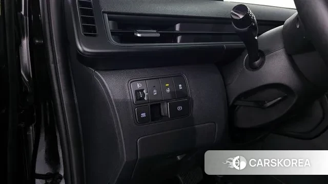 Hyundai Staria 2022 Черный из Кореи, фото 6