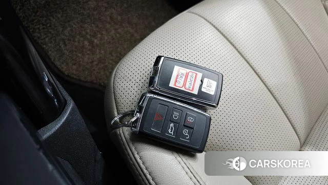 Land Rover Discovery 5 2020 Черный из Кореи, фото 6