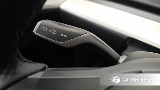 Tesla Model Y 2024 Белый из Кореи, фото 6