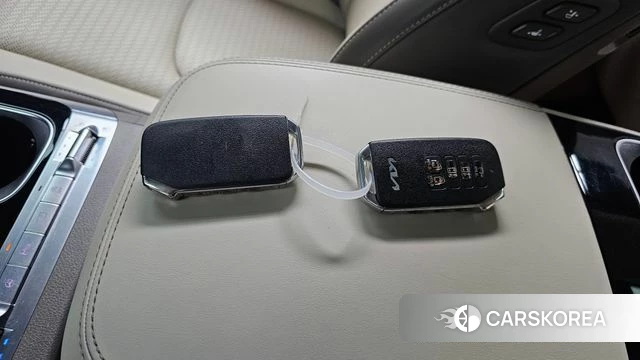 Kia Carnival 4th generation 2022 Серый из Кореи, фото 6