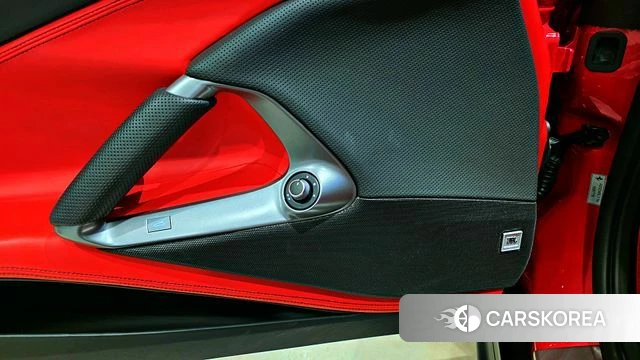 Ferrari 812 Superfast 2019 Красный из Кореи, фото 6