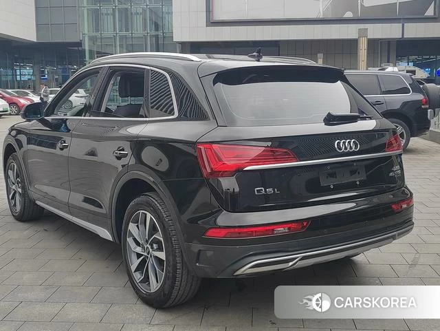 Audi Q5L 2023 Черный из Китая, фото 6