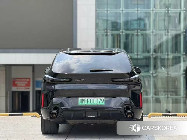 BMW XM 2024 Черный из Китая, фото 6