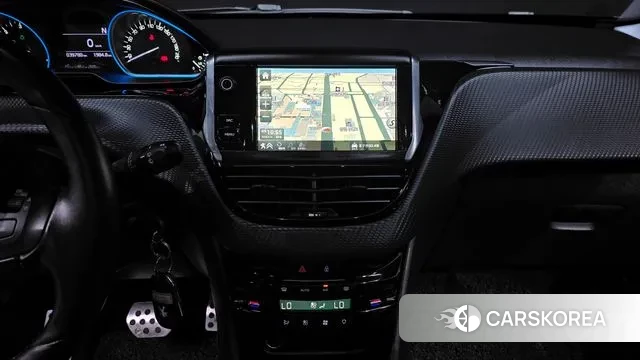 Peugeot 2008 2018 Белый из Кореи, фото 6