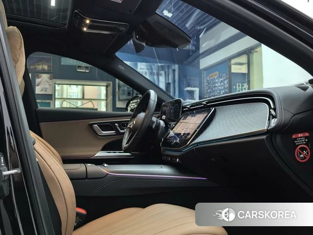 Mercedes-Benz E-class 2024 Черный из Китая, фото 6