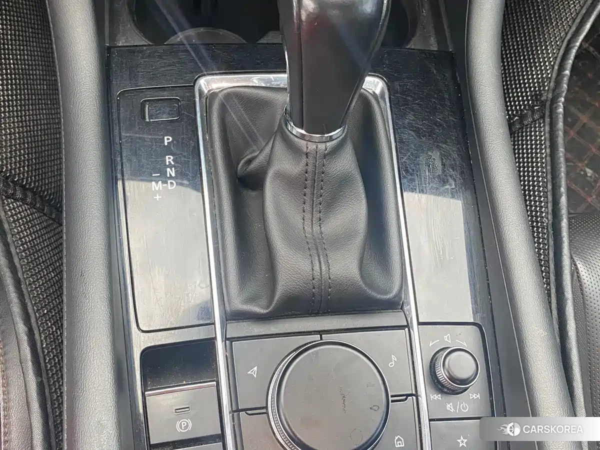 Mazda 3 2022 Белый из Китая, фото 6