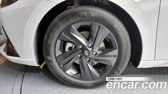 Hyundai Avante Hybrid (CN7) 2021 Белый из Кореи, фото 6