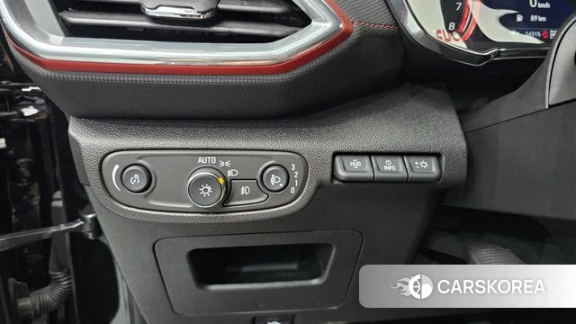 Chevrolet (GM Daewoo) Trailblazer 2023 Черный из Кореи, фото 6