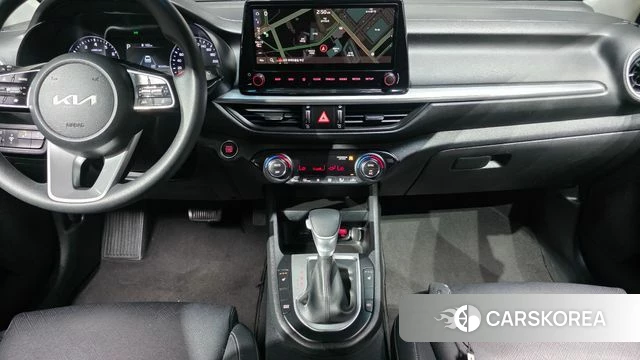 Kia The New K3 2nd generation 2022 Белый из Кореи, фото 6