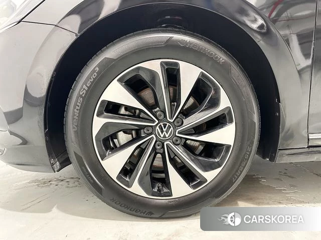 Volkswagen Passat 2025 Черный из Китая, фото 6