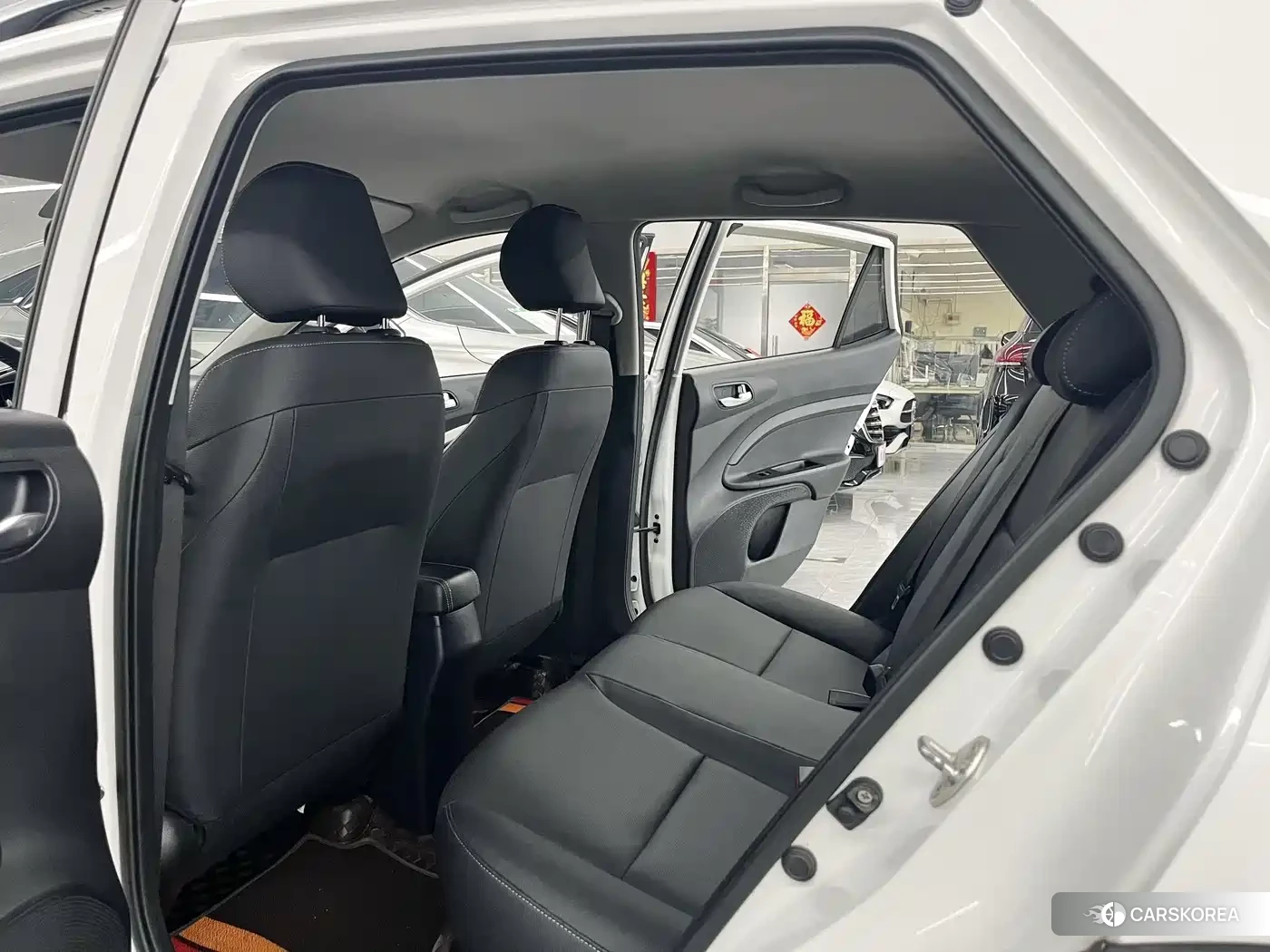 Kia KX1 2022 Белый из Китая, фото 6