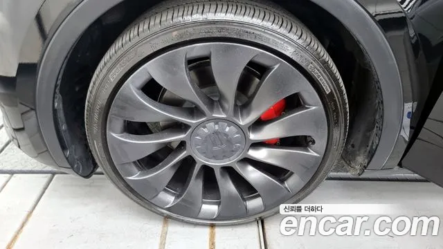 Tesla Model Y id 2680480 из Кореи 6