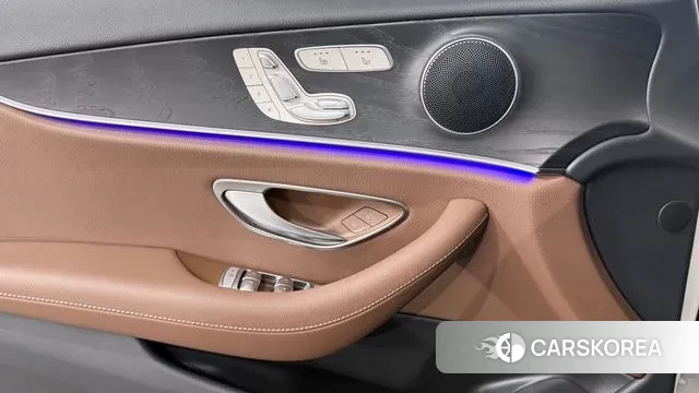 Mercedes-Benz E-Class W213 2023 Белый из Кореи, фото 6