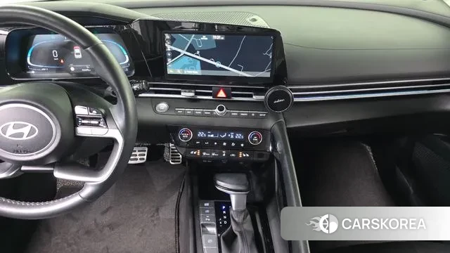 Hyundai The New Avante (CN7) 2023 Белый из Кореи, фото 6