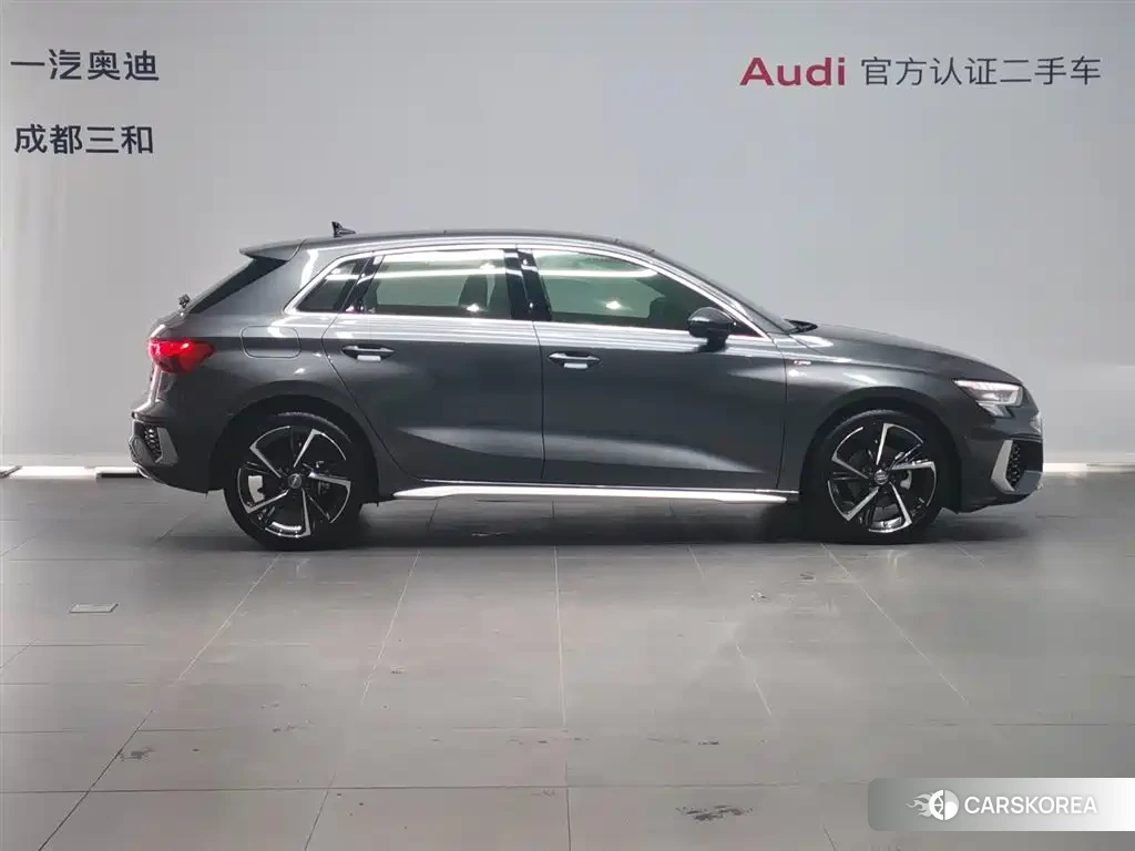 Audi A3 2021 Silver/gray из Китая, фото 6