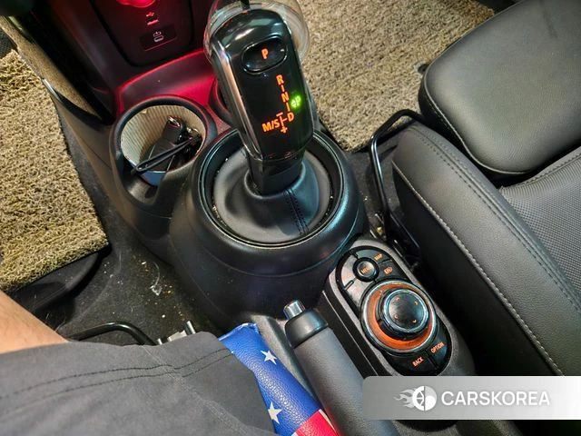 Mini Cooper 2022 Красный из Кореи, фото 6